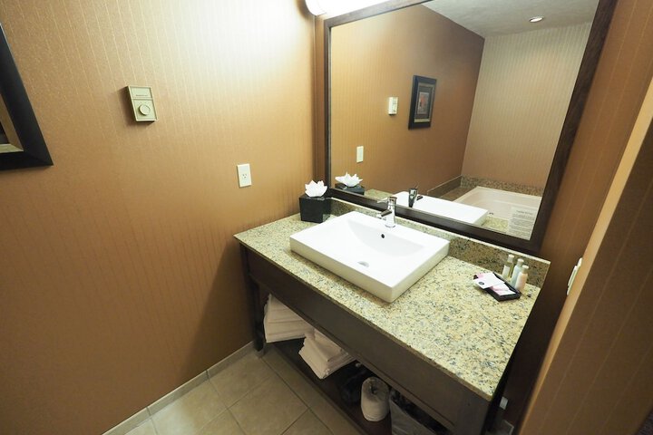 Evergreen Resort