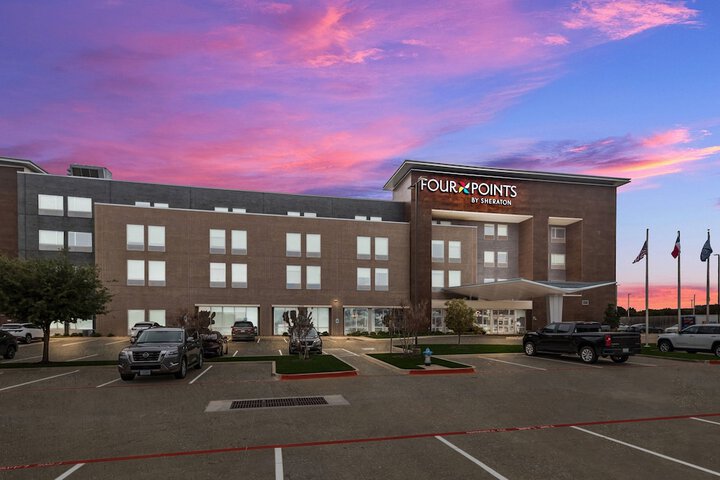 Hotel 4 of 59