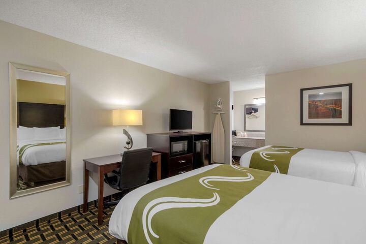 Room 20 of 35