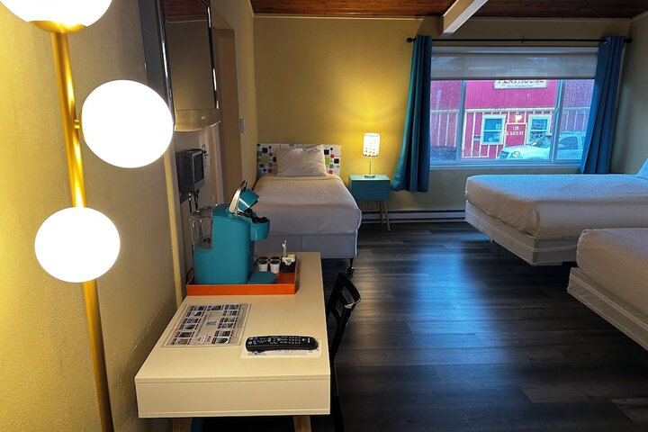 Room 48 of 65