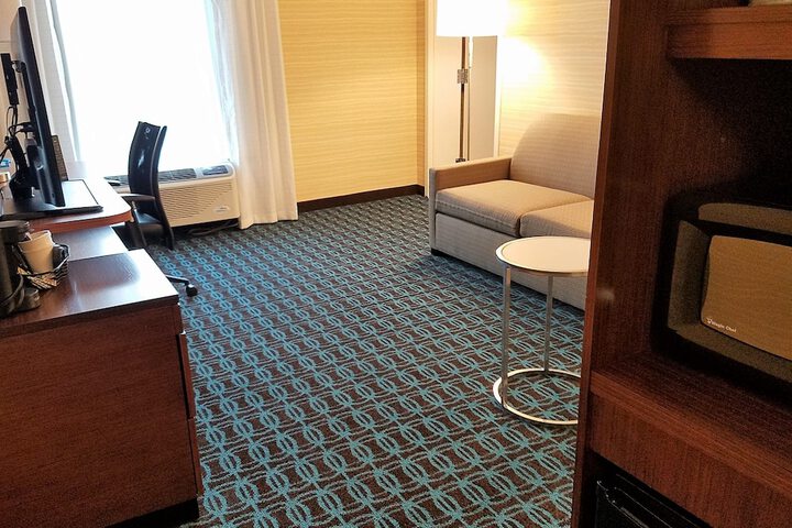Fairfield Inn & Suites Springfield Holyoke