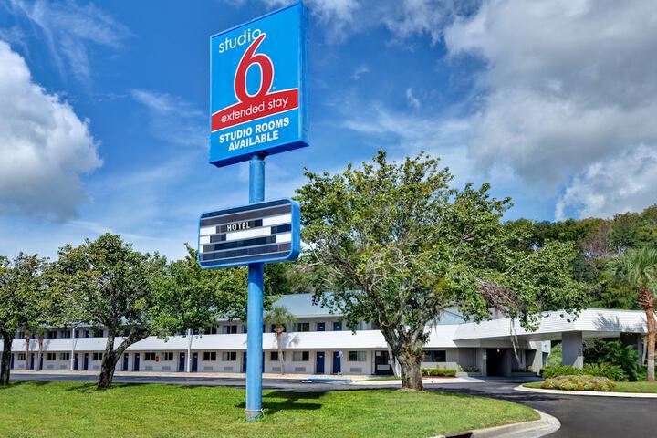 Hotel 6 of 28