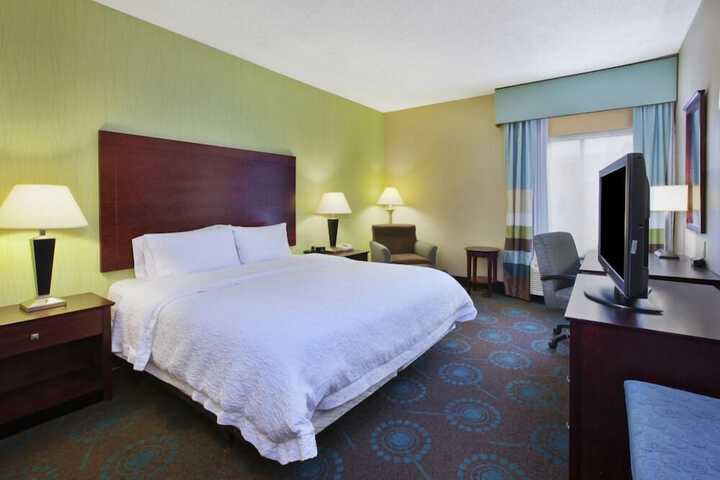 Room 8 of 42