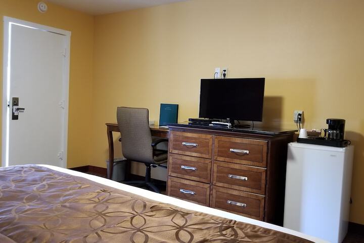 Room 65 of 89