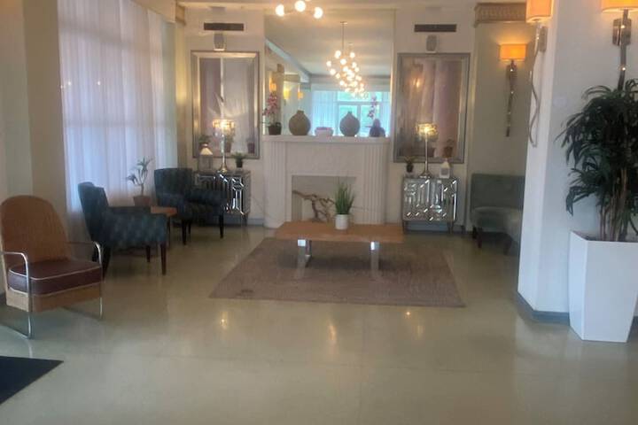 Hotel Interior 8 of 29