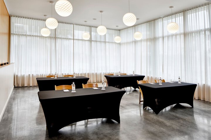 The Sarasota Modern a Tribute Portfolio Hotel