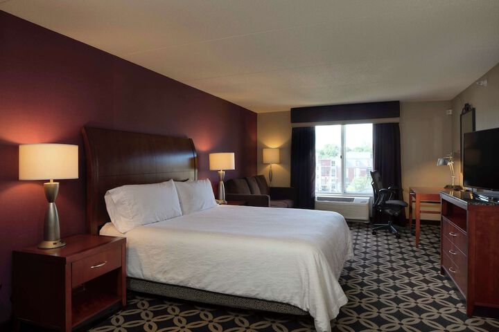 Room 40 of 51