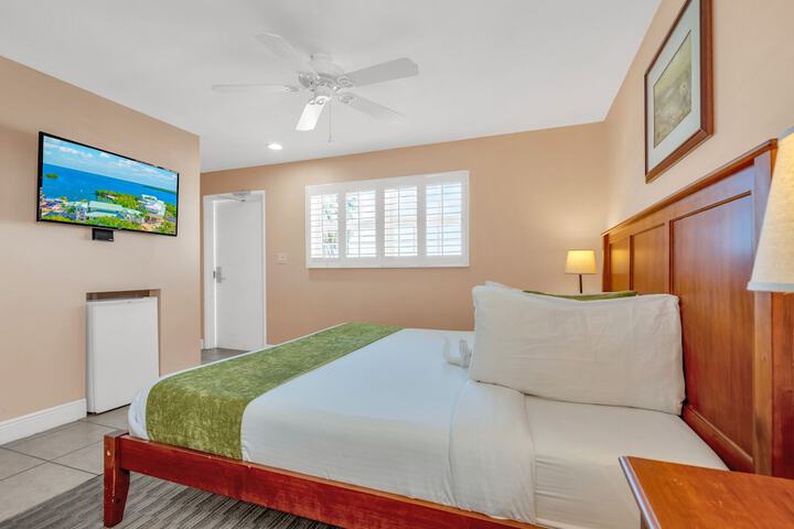 Room 55 of 103