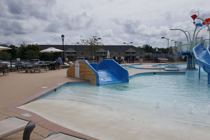 Pool 14 of 61