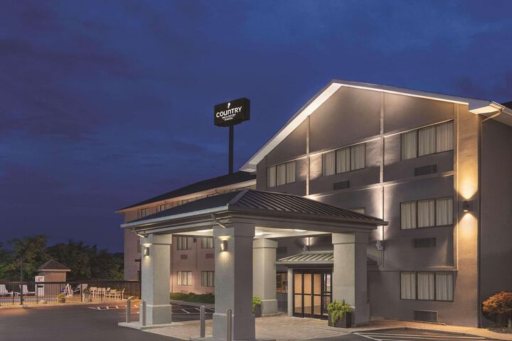Hotel 2 of 39