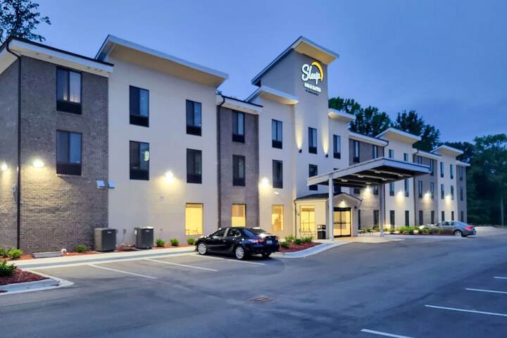 Hotel 2 of 12