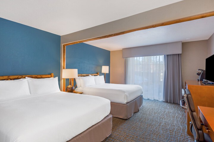 Holiday Inn Resort The Lodge at Big Bear Lake by IHG