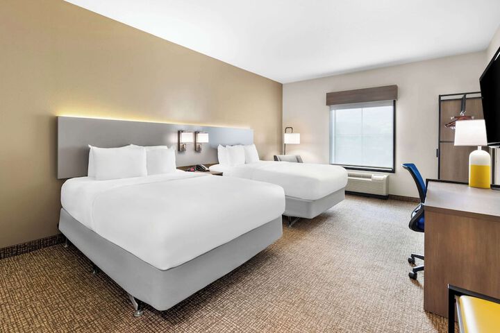 Room 18 of 45