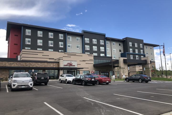 Hotel 5 of 48