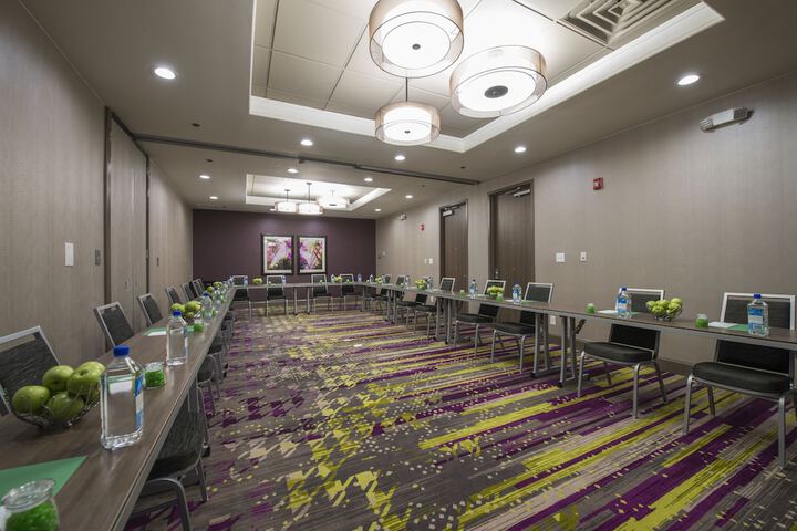 DoubleTree by Hilton Winston Salem - University