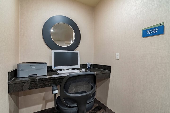 Cobblestone Inn & Suites - Lamoni