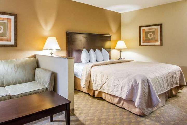 QUALITY INN AND SUITES