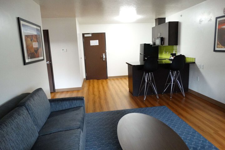 Room 29 of 40