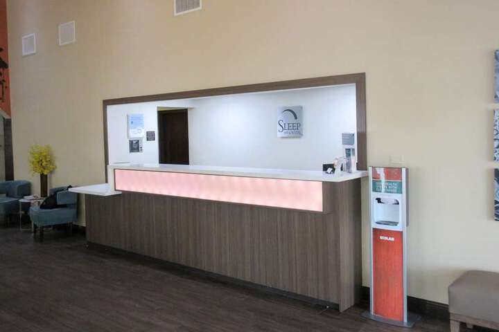Hotel Interior 6 of 42