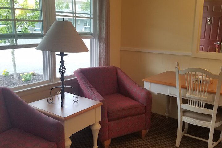 Room 27 of 70