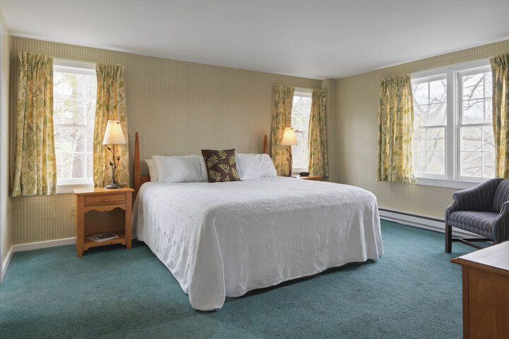 Room 15 of 117