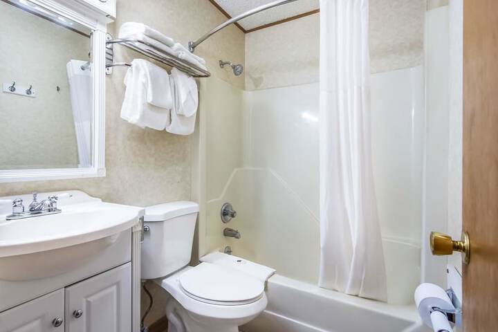 Northway Inn Queensbury - Lake George