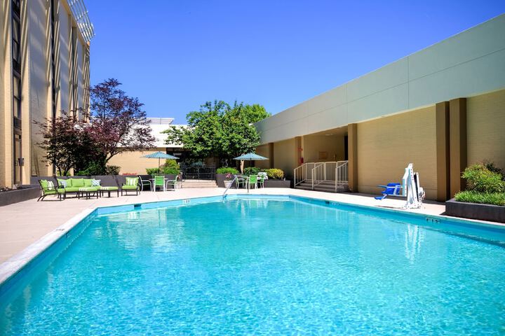 Pool 9 of 51
