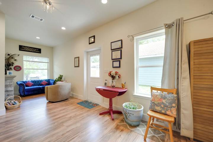 Cozy Casita & Cabana on Lake Marble Falls!