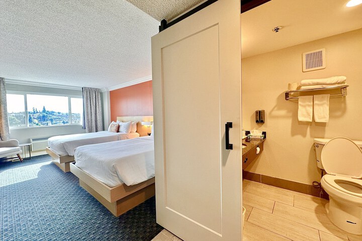 Room 71 of 168