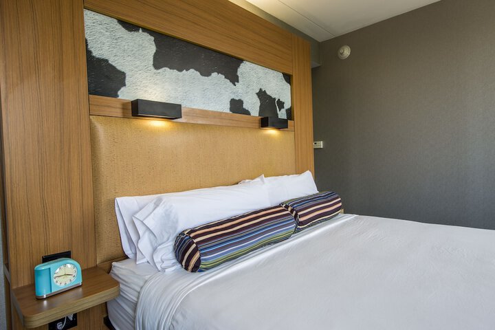 Room 29 of 63