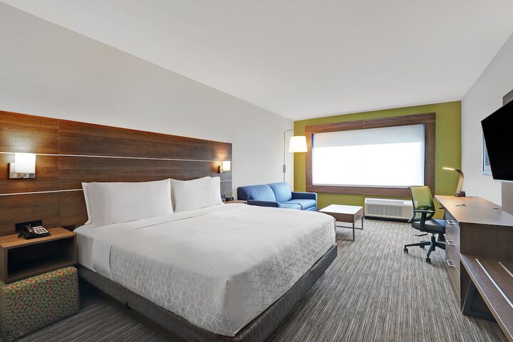 Holiday Inn Express Kingston West by IHG