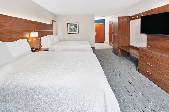 Holiday Inn Express Hotel & Suites Urbana-Champaign by IHG