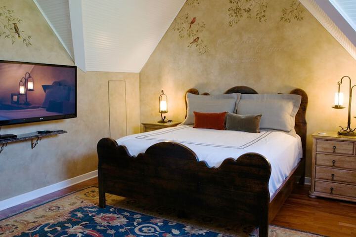 Room 21 of 43