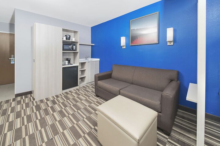 Room 21 of 30