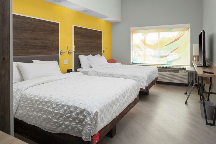 Room 14 of 34