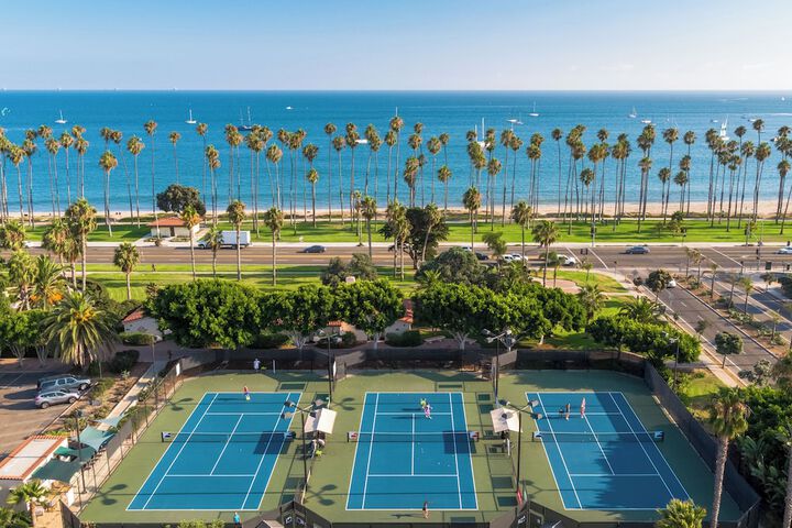 Hilton Santa Barbara Beachfront Resort