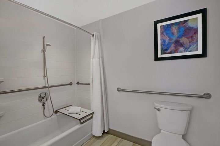 Room 14 of 56