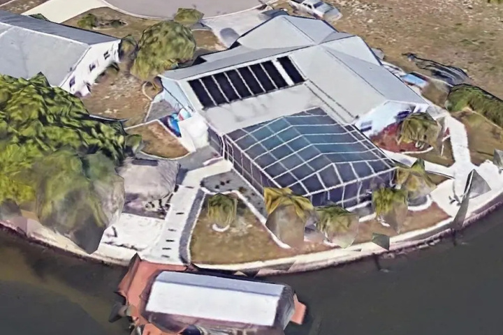 Apollo Beach W / Pool Room To Entertain, Pet Friendly! 6 Bedroom Home