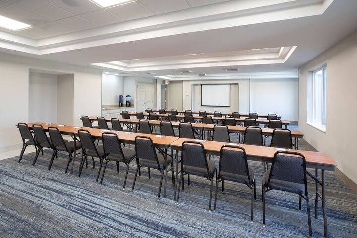 Holiday Inn Express Yreka-Shasta Area by IHG