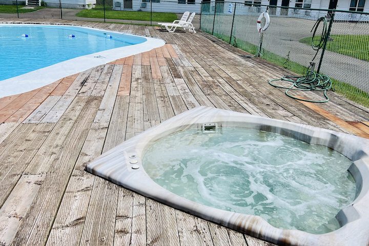 Pool 13 of 81