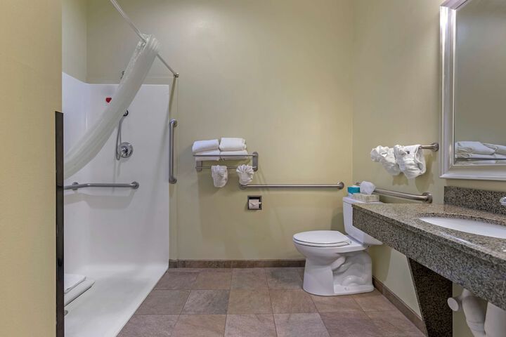 Room 30 of 40