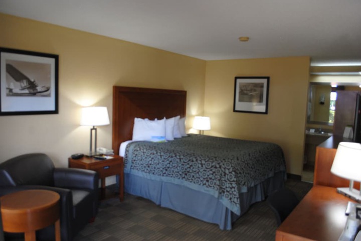 Room 15 of 29