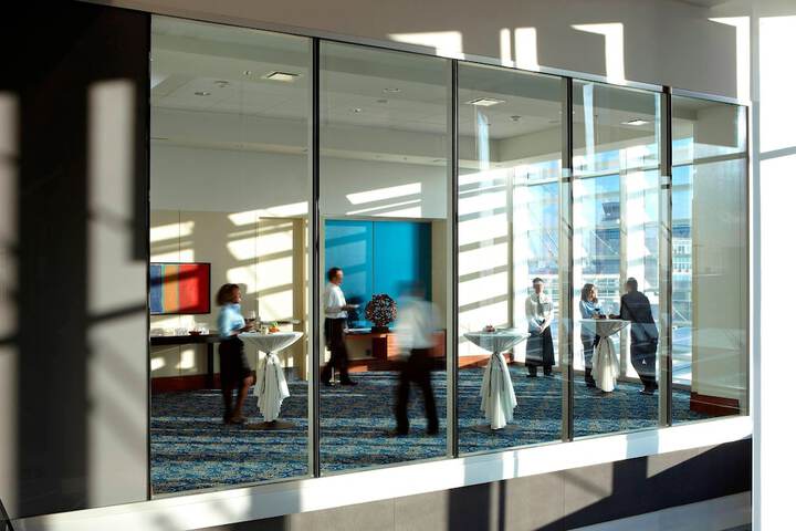 Montreal Airport Marriott In-Terminal Hotel