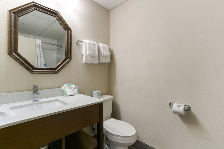 Room 14 of 48