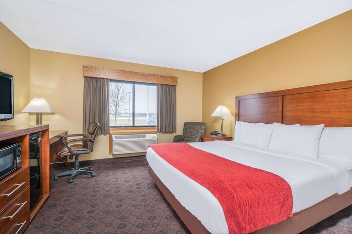 Room 14 of 22