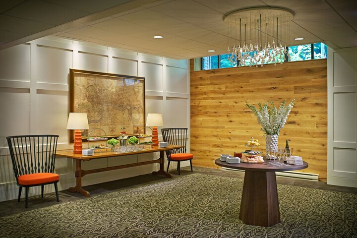 Topnotch Resort