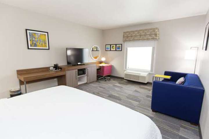 Room 147 of 200