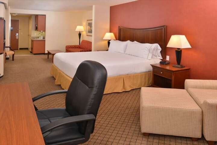Room 21 of 60