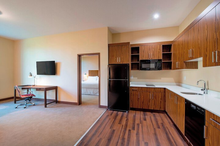 Four Points by Sheraton Grande Prairie