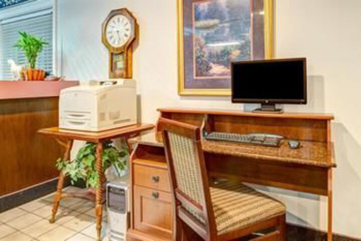 Super 8 Walnut